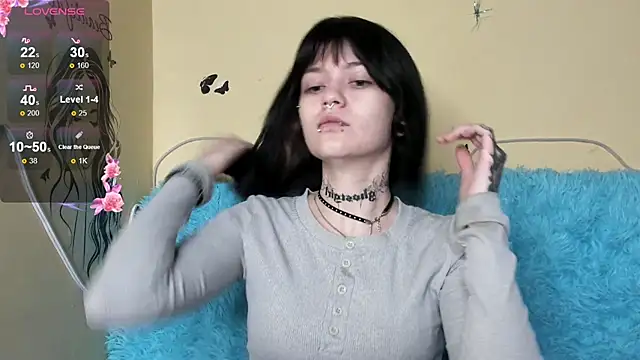 Snapshot of Emma_Darkkk chatting on February 3, 2:10 am Emma Darkkk online show from February 3, 2:10 am