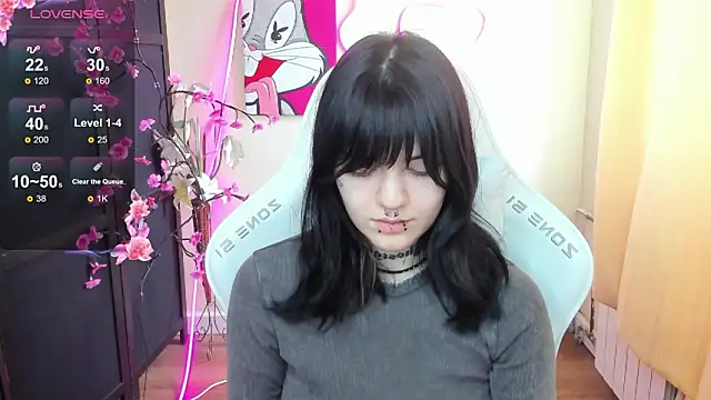 Snapshot of Emma_Darkkk chatting on March 3, 4:51 am Emma Darkkk online show from March 3, 4:51 am