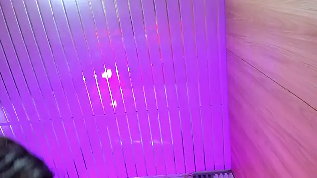 Snapshot of mlucreciasucker303av chatting on February 6, 9:07 pm mlucreciasucker303av online show from February 6, 9:07 pm