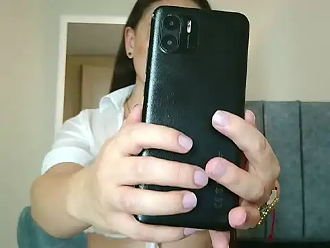 NatalyGuzman26 online show from April 13, 11:27 am