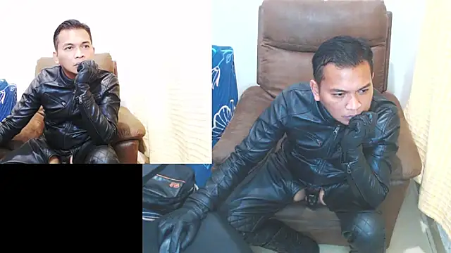 Snapshot of Leatherbdsm81 chatting on June 29, 3:45 pm Leatherbdsm81 online show from June 29, 3:45 pm