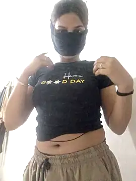 divyajaan4763 online show from May 26, 5:31 pm