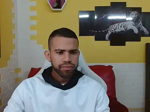 chacorta  online show from April 2, 12:58 pm