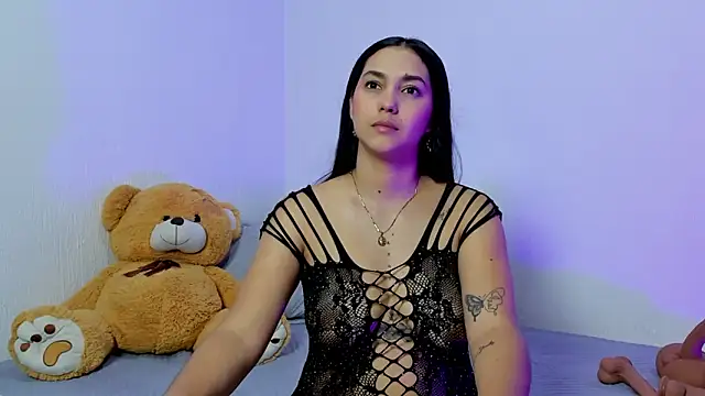 Snapshot of TORIRAVEEN chatting on February 24, 2:53 am TORIRAVEEN online show from February 24, 2:53 am