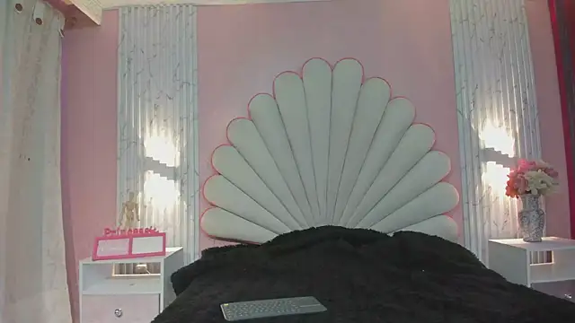 Kateemos online show from February 23, 2:03 pm