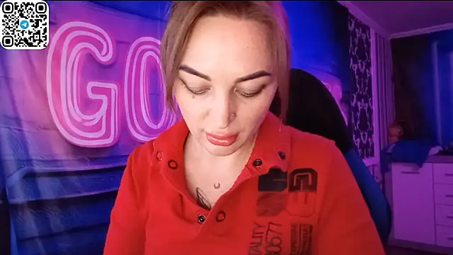 Snapshot of Vellora_ chatting on February 27, 8:20 pm Vellora online show from February 27, 8:20 pm