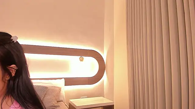 Violeta sum online show from April 14, 12:44 pm