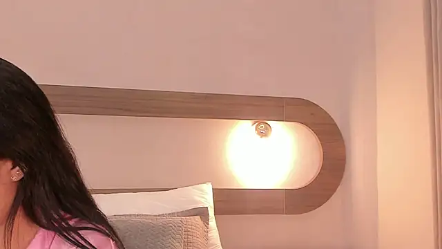 Snapshot of Violeta_sum chatting on May 5, 12:35 pm Violeta sum online show from May 5, 12:35 pm