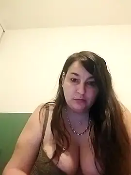 Snapshot of alexandrafrancaise0000 chatting on February 1, 3:43 pm alexandrafrancaise0000 online show from February 1, 3:43 pm