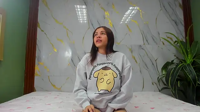 Amanda Rossi online show from March 27, 7:46 pm