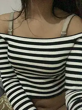 Nour-Lina online show from February 27, 1:27 am