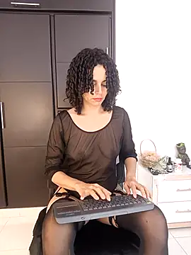 Snapshot of Nala_OMG chatting on January 31, 8:18 pm Nala OMG online show from January 31, 8:18 pm