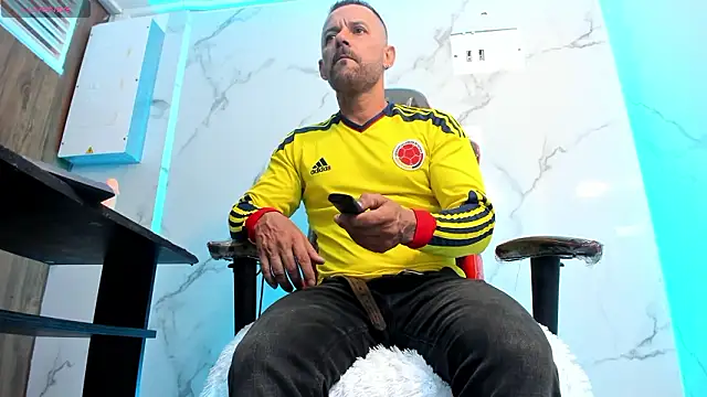 HardenedDad online show from March 4, 7:31 pm