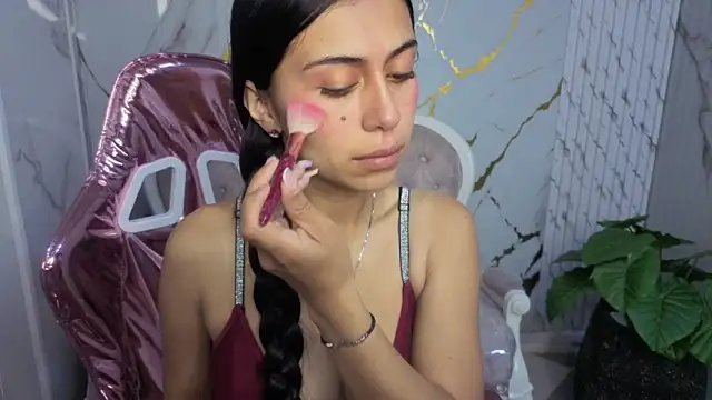 Abby1 b  online show from February 4, 8:58 pm