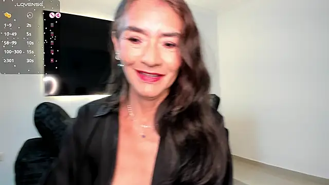 Snapshot of Emma_Mendozaa chatting on June 30, 11:33 am Emma Mendozaa online show from June 30, 11:33 am