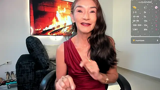 Snapshot of Emma_Mendozaa chatting on July 1, 11:34 am Emma Mendozaa online show from July 1, 11:34 am