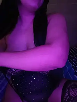 soylula884 online show from June 6, 8:30 am
