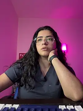 Snapshot of Ales_Kitten_Live chatting on February 20, 8:09 pm Ales Kitten Live online show from February 20, 8:09 pm