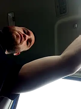 lej73 online show from March 13, 10:11 am