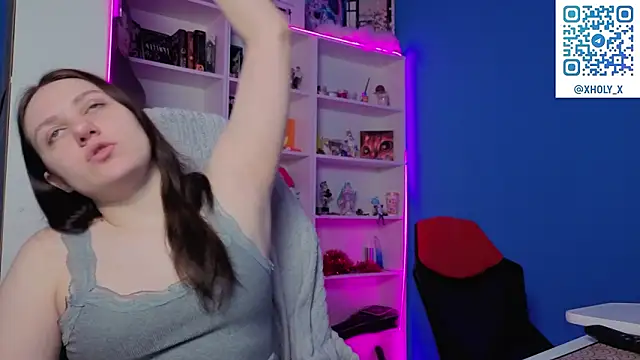 Snapshot of Holy_Kveta chatting on February 11, 3:11 am Holy Kveta online show from February 11, 3:11 am