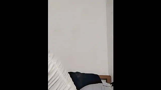 Snapshot of ammsexy1 chatting on May 27, 8:39 pm ammsexy1 online show from May 27, 8:39 pm