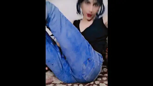 Snapshot of ammsexy1 chatting on May 28, 8:28 pm ammsexy1 online show from May 28, 8:28 pm