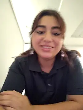 Snapshot of gissgirlll chatting on February 6, 4:39 am gissgirlll online show from February 6, 4:39 am