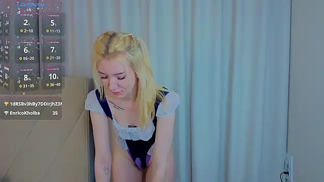 Snapshot of Taraheers chatting on February 20, 6:26 am Taraheers online show from February 20, 6:26 am