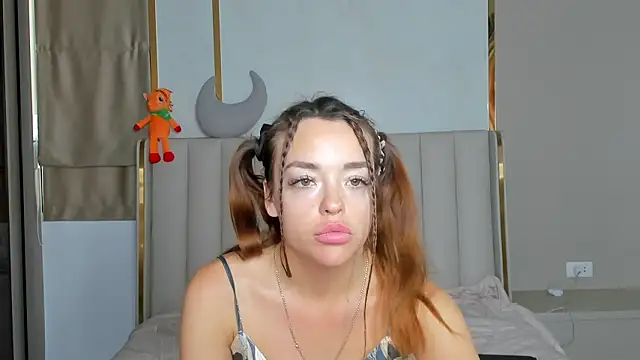 Snapshot of stellaa_quenn chatting on February 3, 12:09 am stellaa quenn online show from February 3, 12:09 am