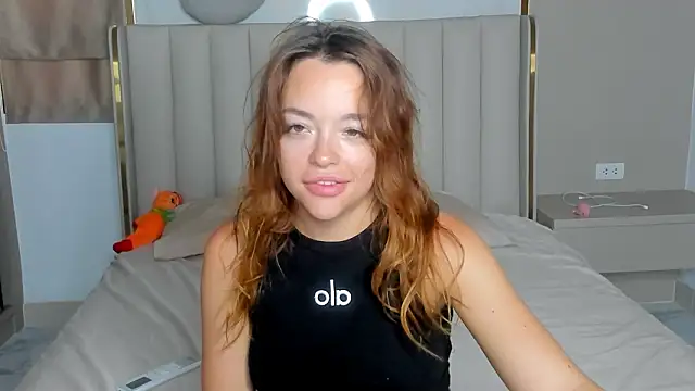 Snapshot of stellaa_quenn chatting on February 27, 12:10 am stellaa quenn online show from February 27, 12:10 am