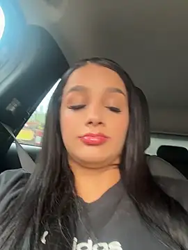 Samantha Mont online show from June 7, 3:16 pm