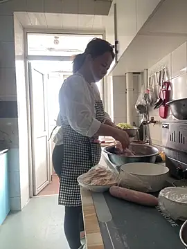 Youyou 12 online show from March 11, 1:11 am