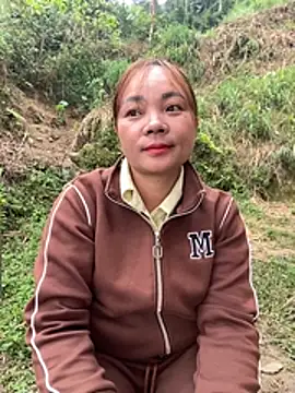 Snapshot of neyney110 chatting on March 26, 12:28 am neyney110 online show from March 26, 12:28 am