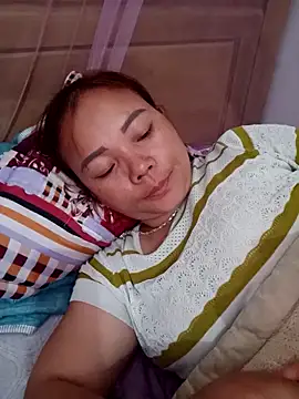 Snapshot of neyney110 chatting on March 26, 12:33 pm neyney110 online show from March 26, 12:33 pm