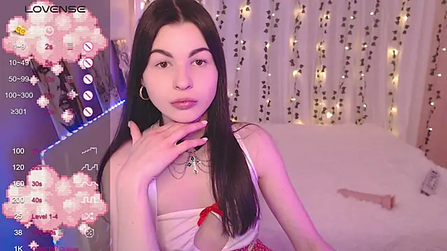 Stephanie Bloom online show from February 6, 7:28 pm