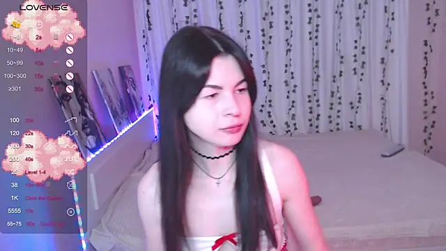 Stephanie Bloom online show from February 15, 6:26 pm