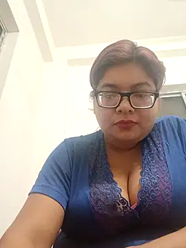 Snapshot of Elie_Hallway chatting on March 2, 7:21 pm Elie Hallway online show from March 2, 7:21 pm