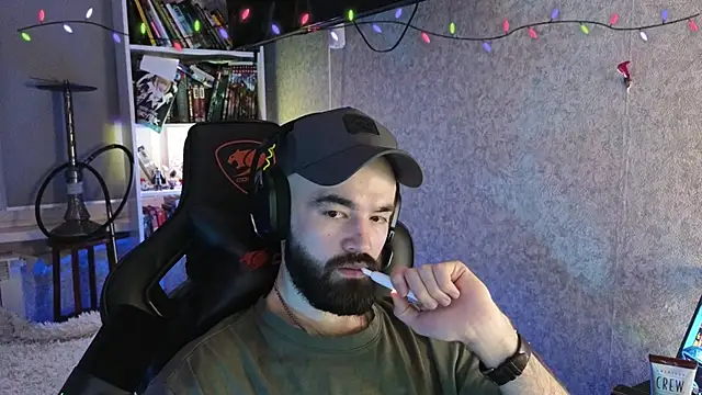 Snapshot of _Mostly_ chatting on February 11, 4:23 pm Mostly online show from February 11, 4:23 pm