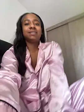amara queen  online show from July 13, 2:42 pm
