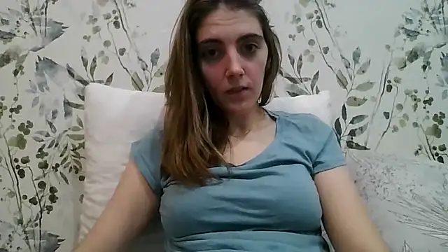 Snapshot of laparejaideal08 chatting on February 3, 9:42 pm laparejaideal08 online show from February 3, 9:42 pm