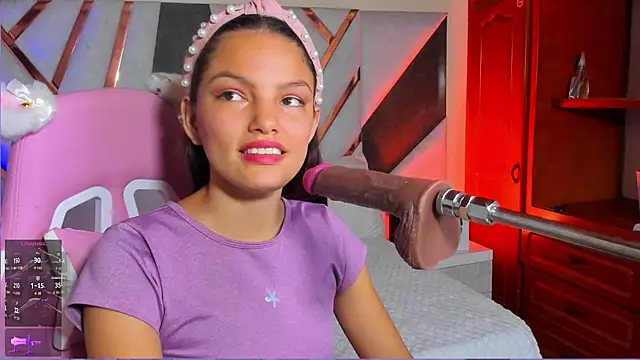 Snapshot of isa_kolins chatting on February 23, 10:56 am isa kolins online show from February 23, 10:56 am