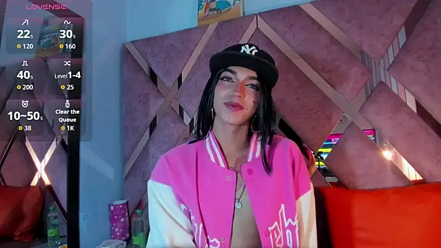 MeghanQueen   online show from February 17, 4:09 am