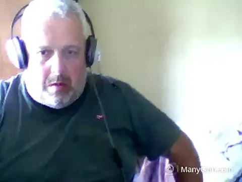 swichcassanesi online show from April 18, 12:09 pm