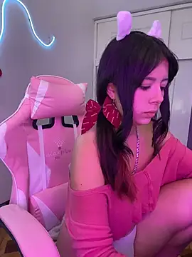 SoftDoll- online show from February 9, 3:05 pm