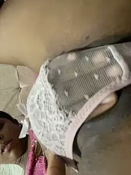 Snapshot of LIA_PARKERR chatting on February 27, 3:17 am LIA PARKERR online show from February 27, 3:17 am