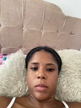 Snapshot of LIA_PARKERR chatting on February 27, 5:57 pm LIA PARKERR online show from February 27, 5:57 pm