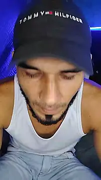 Snapshot of junior_men22 chatting on February 12, 12:55 pm junior men22 online show from February 12, 12:55 pm