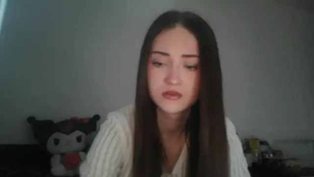 karlaluuvv online show from March 23, 1:15 pm