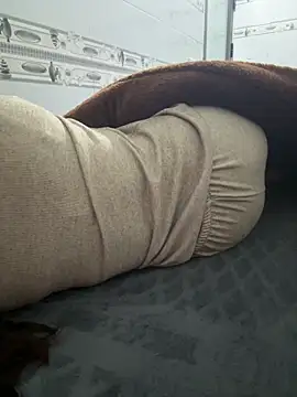 Snapshot of kimoanh102 chatting on February 22, 12:47 pm kimoanh102 online show from February 22, 12:47 pm