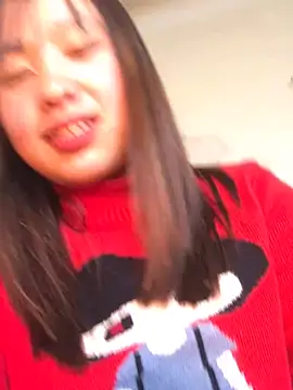 honeyyy110 online show from February 3, 5:16 am